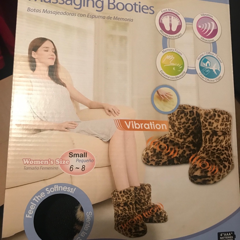 Massaging booties